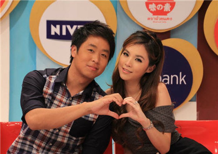 บัว สโรชา เผยวินาทีแฟนหนุ่มขอแต่งงาน