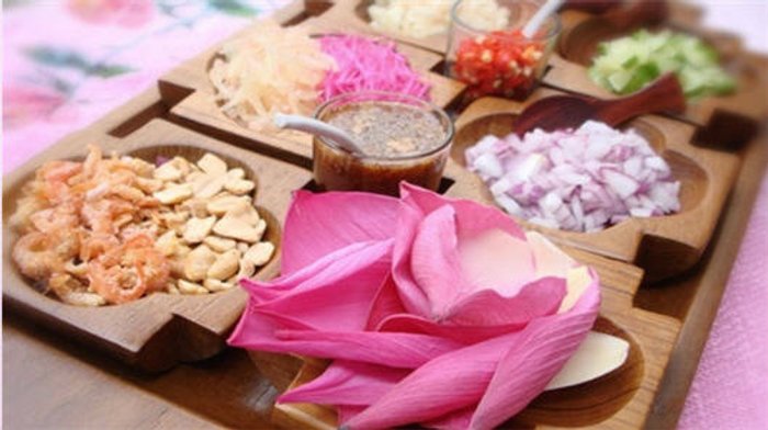 เมี่ยงบัวหลวงบำรุงร้อยแปดอาการ
