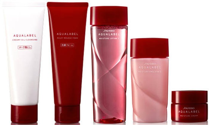 ผลิตภัณฑ์บำรุงผิว AQUALABEL Moisturizing