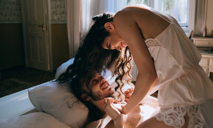 ปลุกอารมณ์ชายให้หลงใหลด้วย 7 วิธีมัดใจสามี