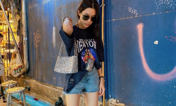 รวมไอเดียเเมทช์เสื้อยืด กางเกงยีนส์ ตามเเบบดาราเซเลบ เริ่ดๆ