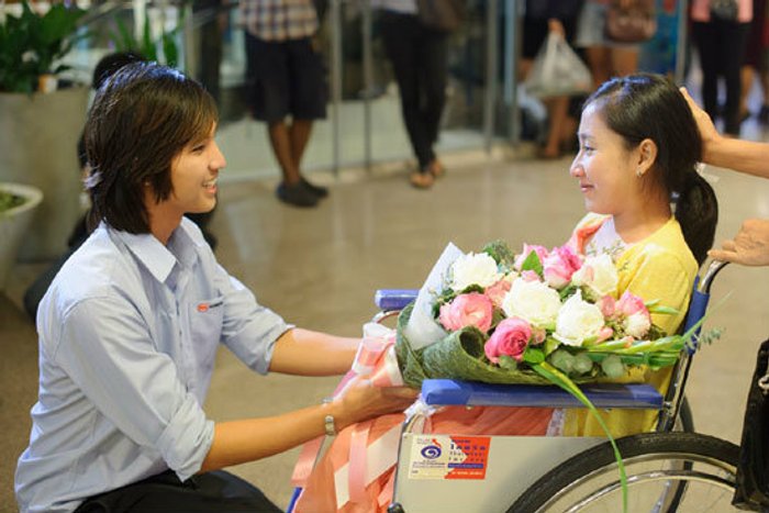 อาไก่-โอปอล์ ชวนชม เซอร์ไพรส์ขอแต่งงานสุดประทับใจ