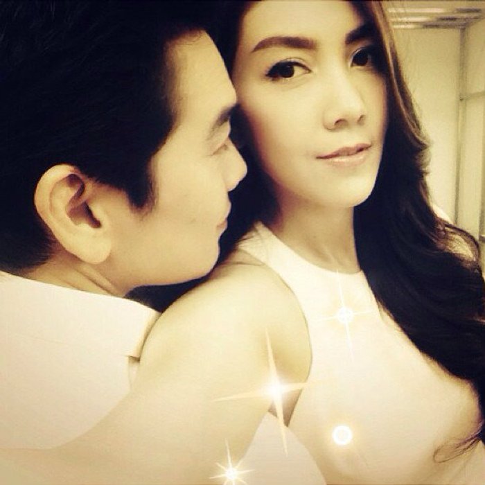 ชาคริต วุ้นเส้น รักเหมือนเพื่อนดีที่สุด