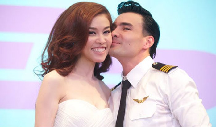 สวยสง่า ชุดแต่งงานของแฟนสาว ตั๊ก บริบูรณ์