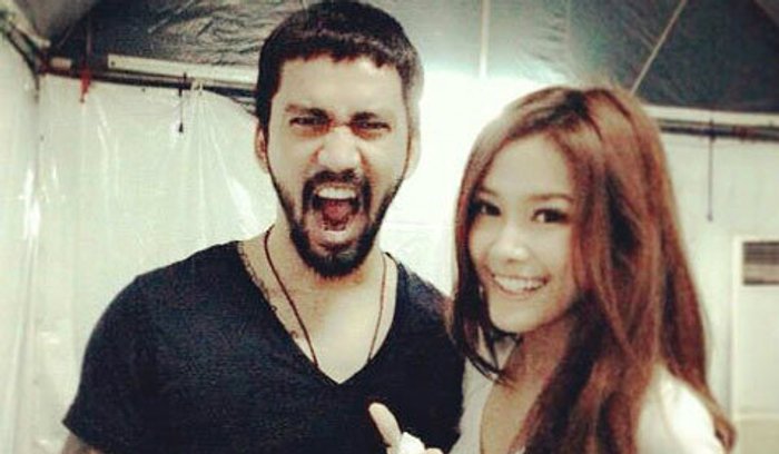 รักลงตัว! นางเอกหน้าสวยแนท โชว์หวานเบาๆ กับนักร้องร็อค เจ๋ง