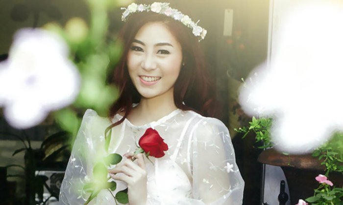 Jane Patcharawadee Wallpaper : The Blossom of Love
