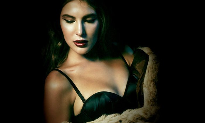 Anastasia Ulcolova Wallpaper : The Black Dahlia