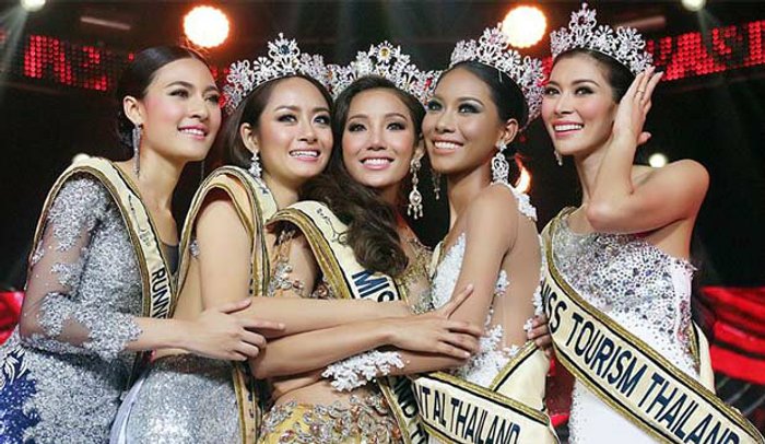 "ปอไหม" รัตติกร ขุนโสม คว้ามงกุฏมิสแกรนด์ ไทยแลนด์ 2015