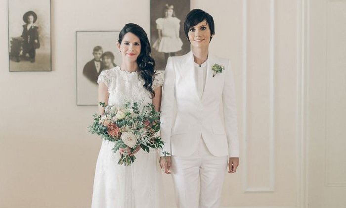 แฟชั่นชุดแต่งงานของคู่รัก LGBT