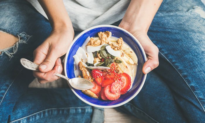5 วิธีเปลี่ยนพฤติกรรมการกินเพื่อลดน้ำหนักเร่งด่วนใน 2 สัปดาห์