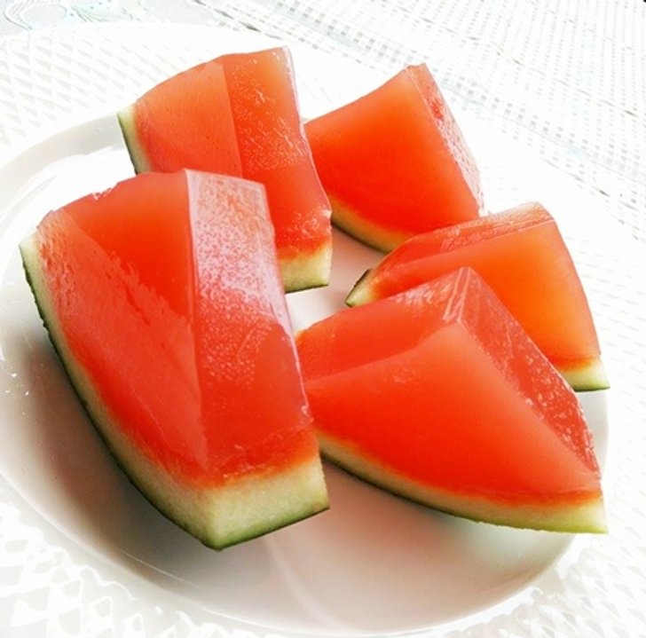 Watermelon Jello เยลลี่จากน้ำแตงโม หวานอร่อยแบบธรรมชาติ \(^0^)//