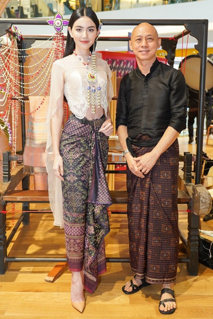 &#8220;ใหม่-ปอย&#8221; ร่วมถ่ายทอดความงดงามของผ้าไทยในงาน &#8220;ICONCRAFT&#8221;