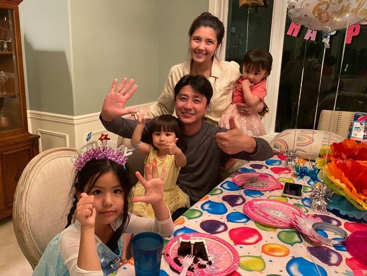 ลูกสาว 3 คนของ "เจนนิเฟอร์" และ "อั๋น" ยิ่งโตยิ่งสวยมาก
