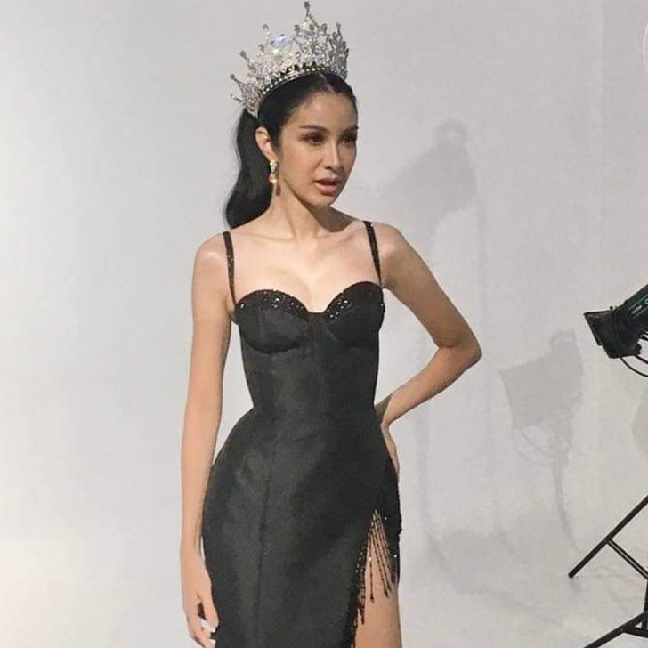 รวมกัน 98+ ภาพพื้นหลัง มิส ทิ ฟ ฟา นี่ 2007 สวยมาก