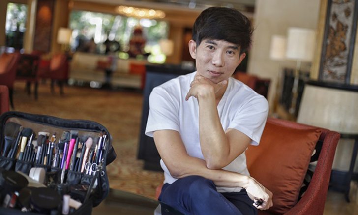 ชีวิต ตัวตน “ป้อม วินิจ” ช่างแต่งหน้าขั้นเทพ ขุ่นแม่ของเหล่าซุปตาร์