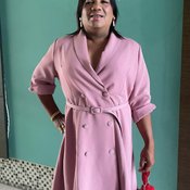 แม่หญิงลี พระมหาเทวีเจ้าแห่งเมืองทิพย์