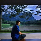 "สรยุทธ" พาทัวร์บ้านคุณแม่ที่เขาใหญ่ ทักทายต้นไม้บนที่ดิน 8 ไร่
