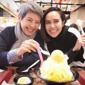 “ขวัญ -พิมพ์อัปสร เทียมเศวต” ลูกสาวโย ทัศน์วรรณ เปิดบ้านเป็นบริษัททำละคร และโรงเรียนสอนการแสดง