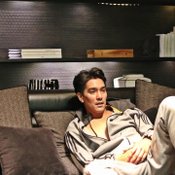 เปิด “บ้านดีเจแมน” ตกแต่งสไตล์อินดัสเทรียล และห้องพระที่เต็มไปด้วยของศักดิ์สิทธิ์