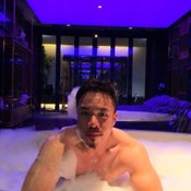 “บ้านดีเจภูมิ” สุดอลังการราคา 60 ล้านบาท พร้อมคลังรองเท้าและรถสปอร์ต