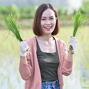 แสนสิริชวนลูกบ้านเปลี่ยนที่ว่างรอบบ้านและในคอนโดฯ เป็นสวนผักทานได้