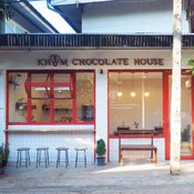Khom Chocolatier House ร้านช็อกโกแลตเล็กๆ สไตล์ญี่ปุ่นกับความฝันของสถาปนิก