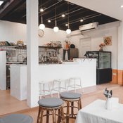 Khom Chocolatier House ร้านช็อกโกแลตเล็กๆ สไตล์ญี่ปุ่นกับความฝันของสถาปนิก