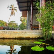 บ้านสไตล์คอนเทมโพรารีลอฟท์สองชั้น ดิบแต่สวย โดดเด่นด้วยปูนเปลือยขัดมัน
