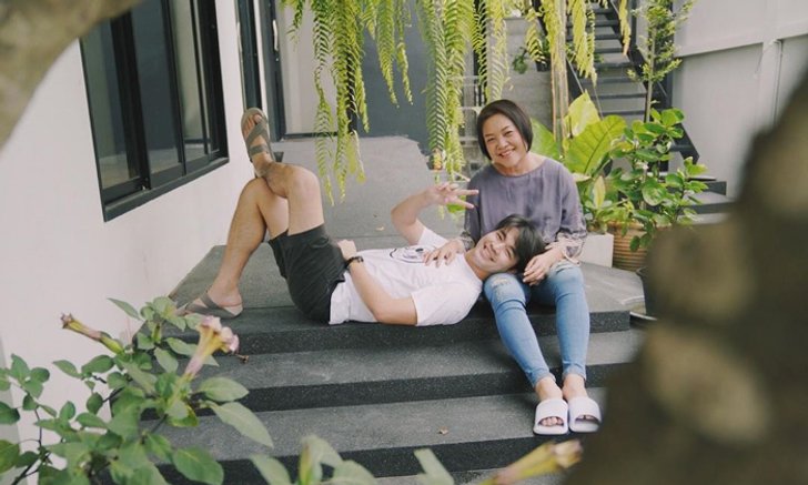 “ว่าน ธนกฤต” กับสไตล์เตียงนอนฉบับคนกลัวเหงา และทริคปรับโฉมห้องนอนให้น่านอน