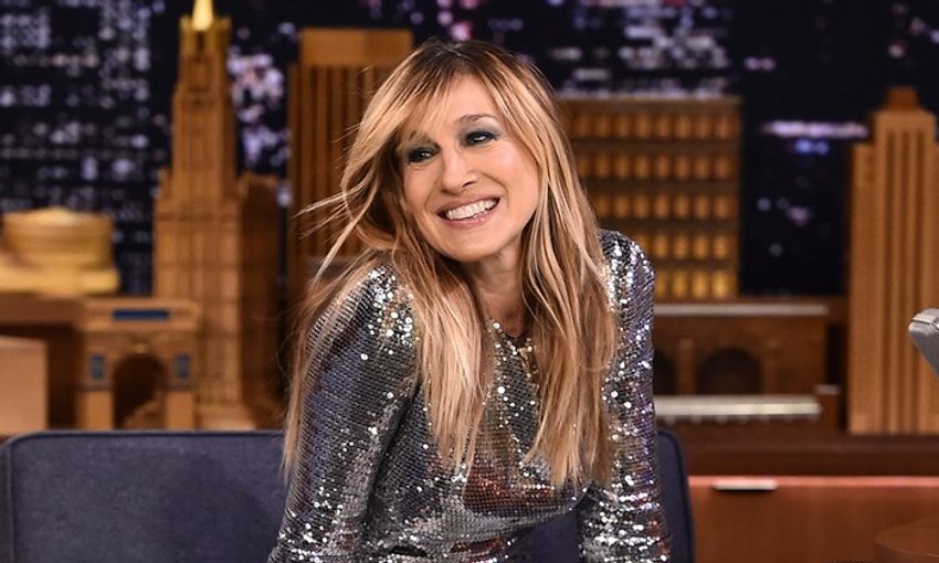 ปร มไปอ ก เม อได ร ว า Sarah Jessica Parker ถ อกระเป าแบรนด ไทย