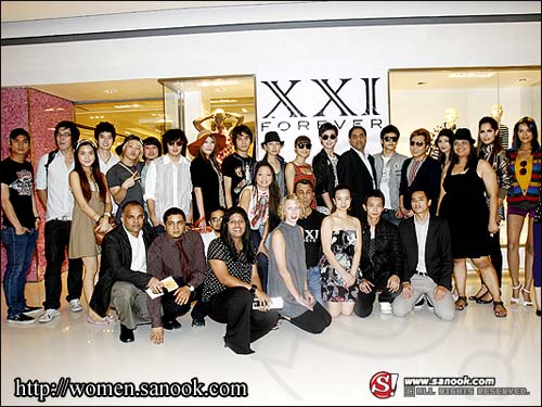 แฟชั่นโชว์, ร้านXXI FOREVER