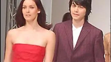 อีดองวุค ร่วมเดินแบบใน Hi International Fashion Week 2007