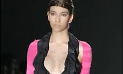 ELLE Fashion Week 2006 : NAGARA