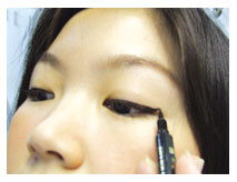 แต่งตาแบบสาวเกาหลี