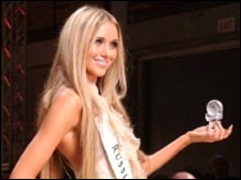 สาวรัสเซียหุ่นดีชนะใจคว้ารางวัลชนะเลิศรอบ Miss World Top Model