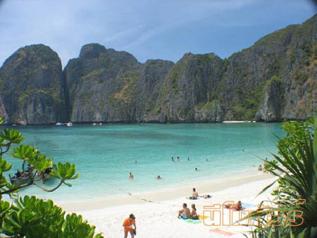 อ่าวมาหยา, เกาะพี พี