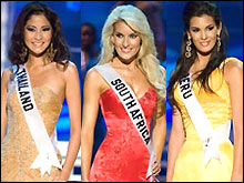 ภาพสาวงามจากการประกวดชุดราตรีรอบแรก