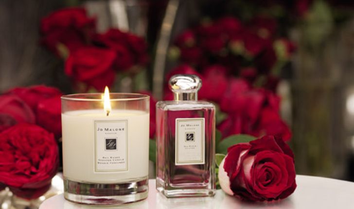 Red Roses Home Candle ตุลาคม 2010