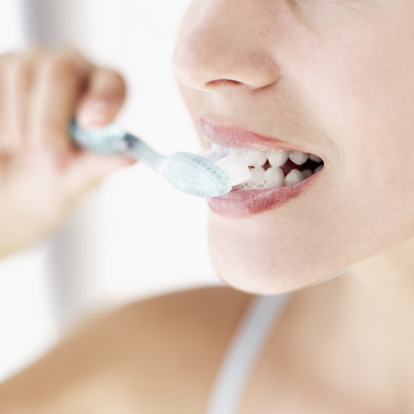 6 วิธีจัดการปัญหากลิ่นปากอันไม่พึงประสงค์อย่างได้ผล 