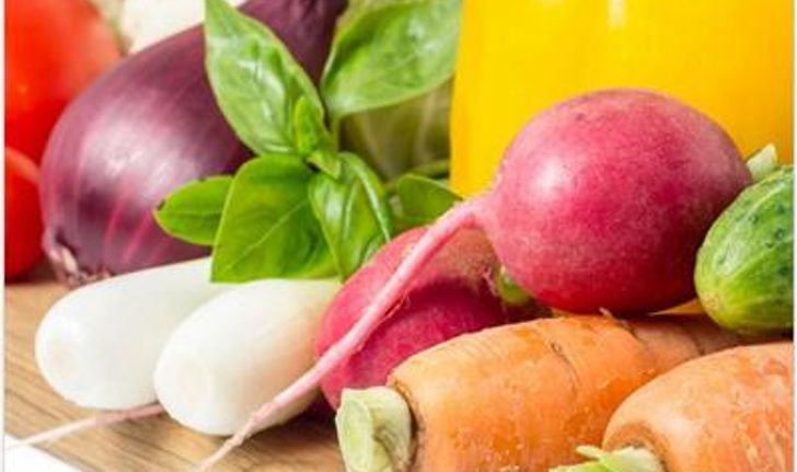 ประโยชน์จากผักผลไม้ 5 สี อาหารเพื่อสุขภาพดีที่ไม่ควรพลาด!