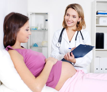 คุณแม่ตั้งครรภ์ควรดูแลตัวเองอย่างไรให้ห่างไกลจากโรคไทรอยด์