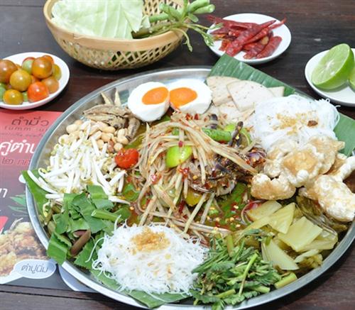 ส้มตำถาด “แซบๆ แต่แฝงด้วยอันตราย”