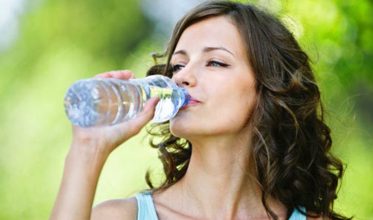 ดื่มน้ำอย่างถูกต้อง สร้างเสริมสุขภาพดีได้
