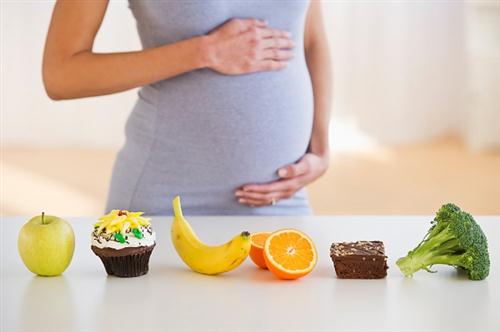 อาหารบำรุงสมองเพื่อลูกน้อยในครรภ์