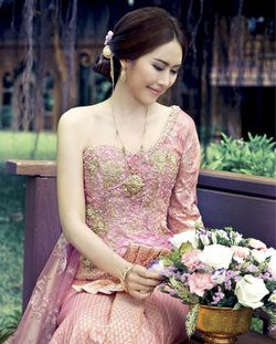 ทรงผมสวยๆ สำหรับเจ้าสาว