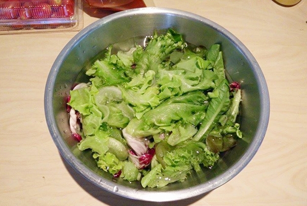 keep salad fresh 02