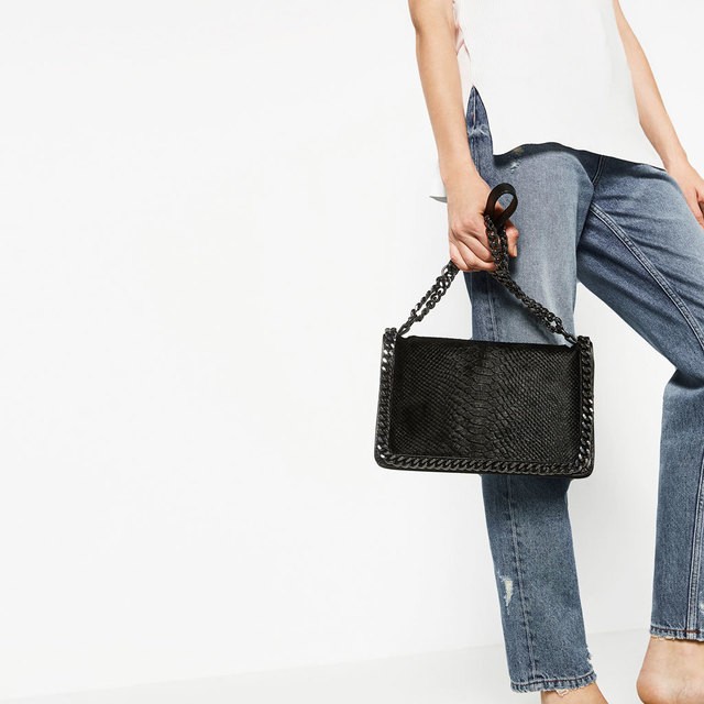 Zara - CROSSBODY BAG WITH EMBOSSED CHAIN