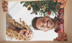 รักทะลุจอ! ไอเดียถ่ายรูป คู่รัก สุดสวีทในบรรยากาศแบบ Christmas Day