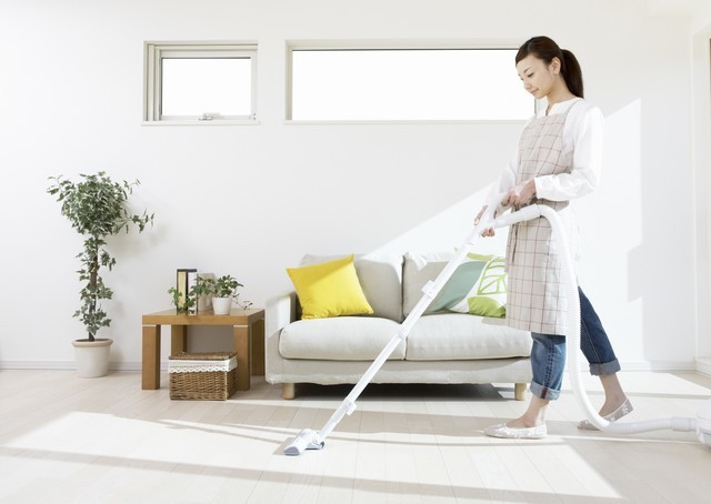 1513730650 house cleaning