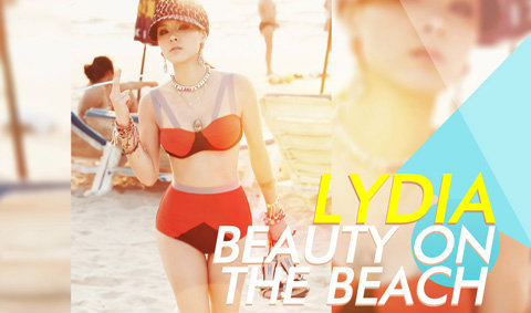 Lydia Wallpaper : Beauty On The Beach